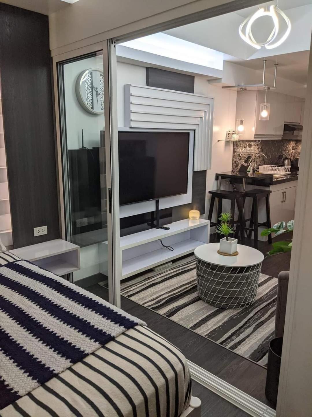 1 Cozy Bedroom In Lumiere Residences Pasig City Exterior foto